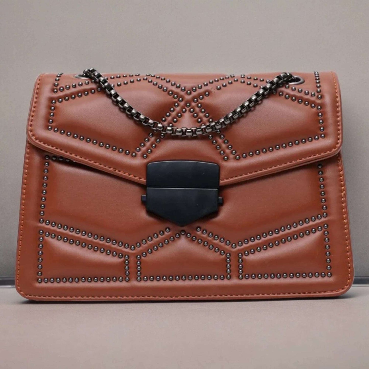 Rivet Chic